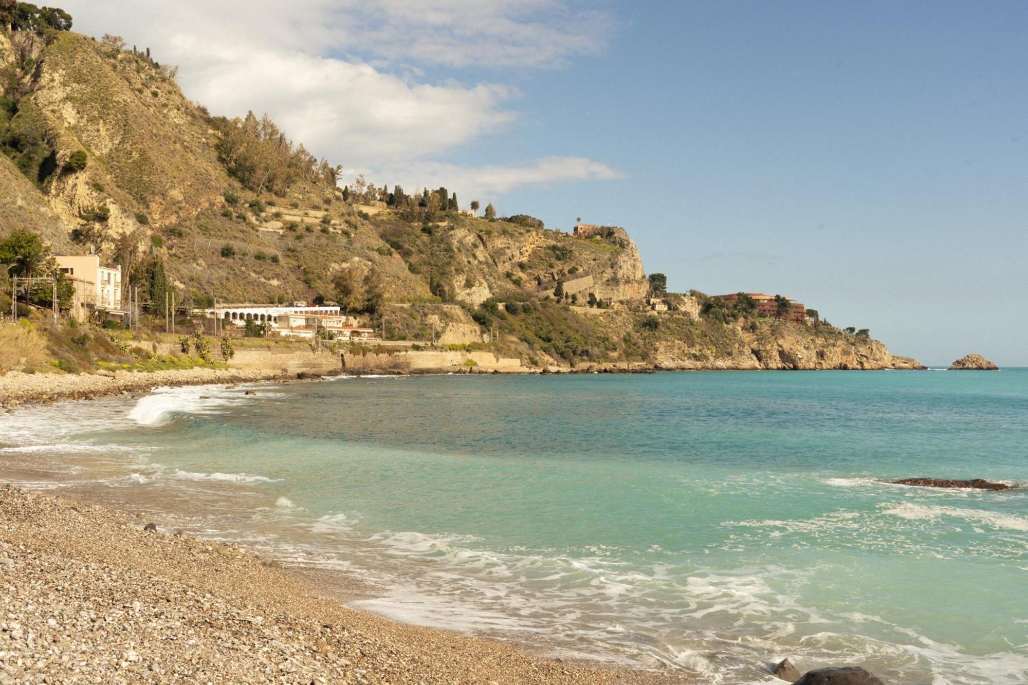Johnny'S Suites Taormina Beach Bay Exterior foto
